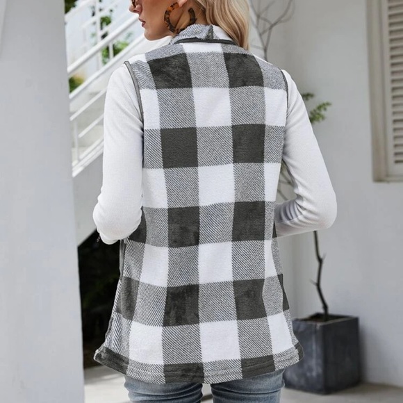 Teddy shearling waterfall open vest jack coat plaid buffalo black white - Picture 4 of 9